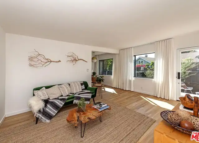 Property at 1964 Vista Del Mar Ave, Los Angeles, CA, 90068, 1 bed, 1 bath, [object Object]