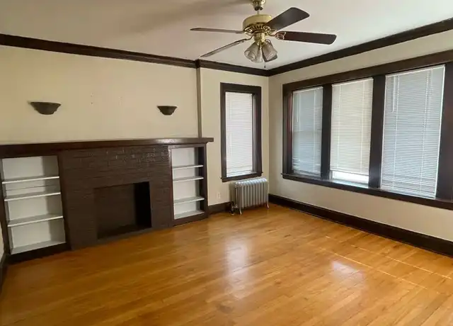 Property at 4608 N Kildare Ave Unit 1E, Chicago, IL, 60630, 2 beds, 1 bath, [object Object]