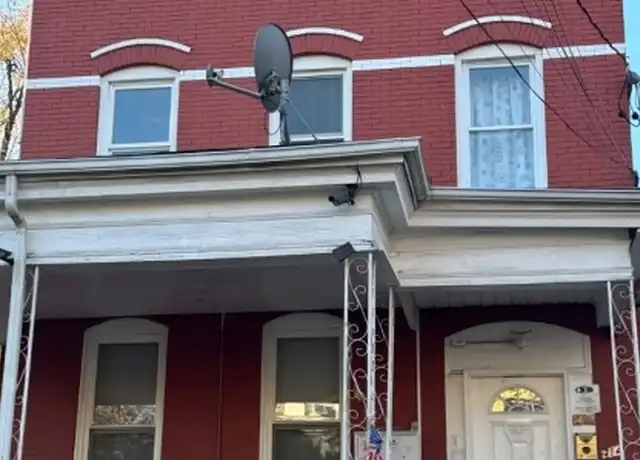 Property at 212 N 7th St, Newark, NJ, 07107, 3 beds, 2 baths, [object Object]