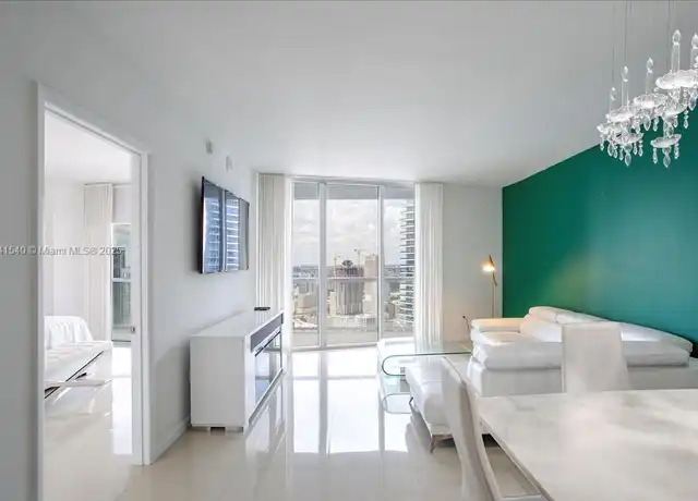 Property at 465 Brickell Ave #4306, Miami, FL, 33131, 1 bed, 1 bath, [object Object]