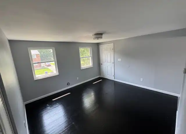 Property at 1638 Smith Rd #1640, Columbus, OH, 43207, 2 beds, 1 bath, [object Object]