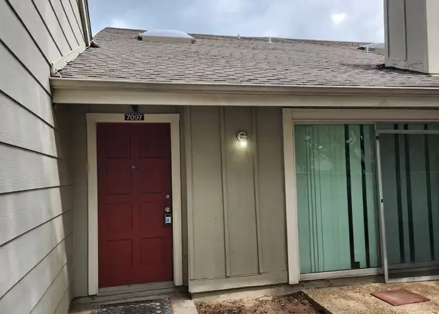 Property at 7097 Greenway Chase St, Houston, TX, 77072, 2 beds, 1.5 baths, [object Object]
