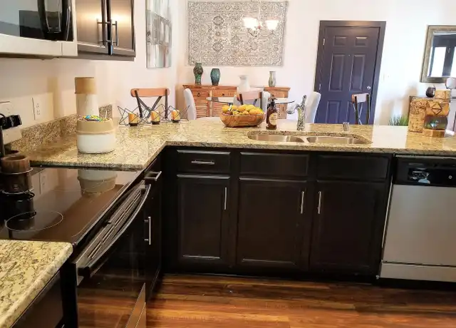Property at 4500 Westport Woods Ln Unit 4505-201, Louisville, KY, 40245, 2 beds, 2 baths, [object Object]