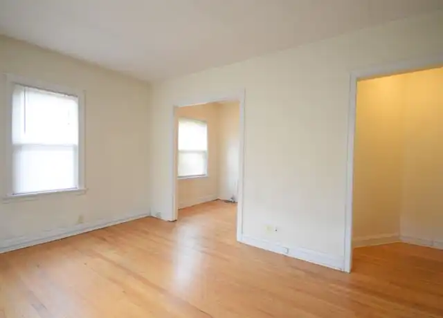 Property at 2226 Garfield Ave Unit 201, Minneapolis, MN, 55405, 1 bed, 1 bath, [object Object]