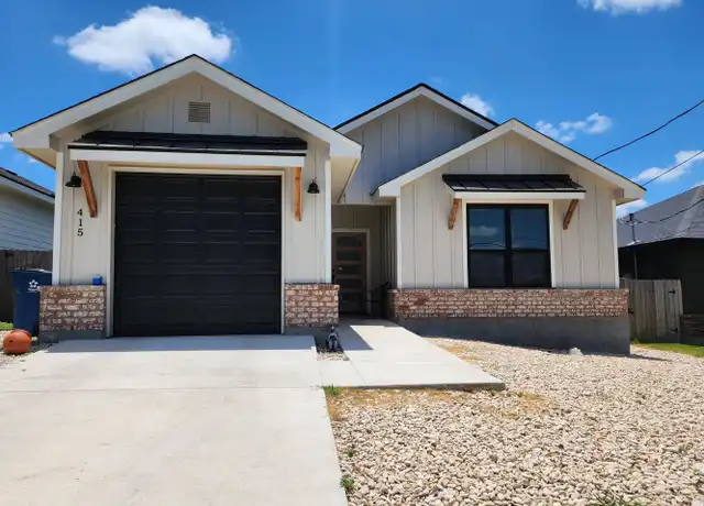 Property at 415 N Meeker Rd, Kerrville, TX, 78028, 3 beds, 2 baths, [object Object]