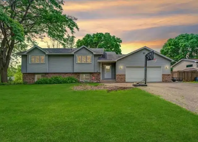 Property at 7109 Polaris Ln N, Maple Grove, MN, 55311, 4 beds, 2 baths, [object Object]