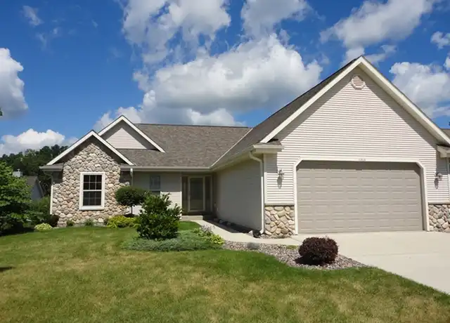 Property at 1416 Lee Ave, West Bend, WI, 53090, 4 beds, 2.5 baths, [object Object]