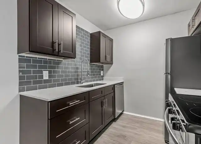 Property at Plymouth Heritage - Plymouth, MI - 12916 Heritage, Plymouth, MI, 48170, 1-2 bed, 1 bath, [object Object]