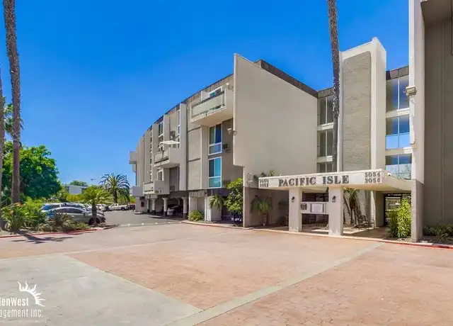 Property at 3050 Rue Dorleans #498, San Diego, CA, 92110, 1 bed, 1 bath, [object Object]