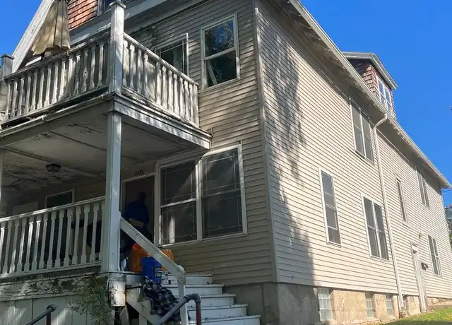 Property at 2630 N Bartlett Ave, Milwaukee, WI, 53211, 2 beds, 1 bath, [object Object]
