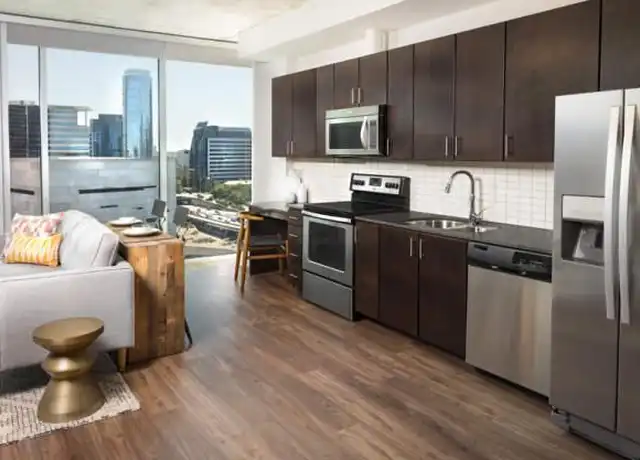 Property at 2320 N Houston St Unit 112, Dallas, TX, 75219, 1 bed, 1 bath, [object Object]