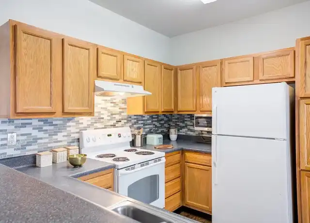Property at Crescent at Wolfchase Apartment Homes - 7819 Crescent Ridge Cv, Memphis, TN, 38133, 2 beds, 1-2 bath, [object Object]