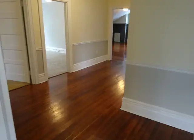 Property at 220 Graham St Unit 5/E, Sewickley, PA, 15143, 3 beds, 1 bath, [object Object]
