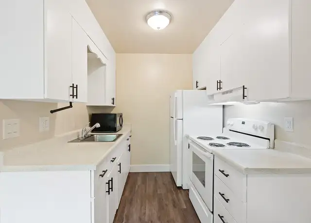 Photo of 4844 San Pablo Dam Rd, El Sobrante, CA 94803