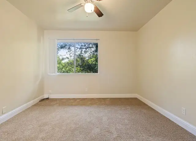 Photo of 4844 San Pablo Dam Rd, El Sobrante, CA 94803