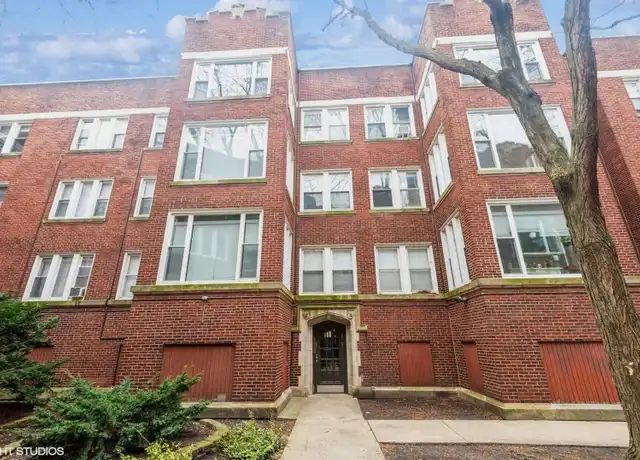 Property at 6585 N Lakewood Ave Unit 3, Chicago, IL, 60626, 3 beds, 1 bath, [object Object]