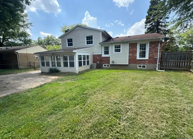 Property at 2907 N Melrose Dr, Louisville, KY, 40299, 4 beds, 2 baths, [object Object]