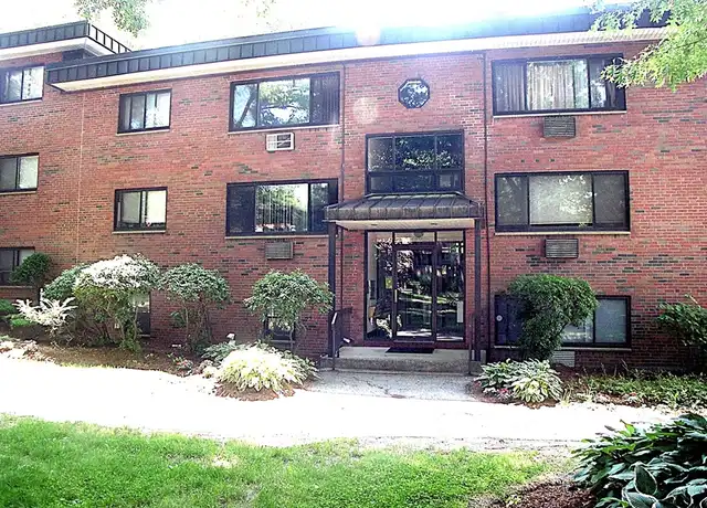 Property at 1323 Worcester Rd Unit E7, Framingham, MA, 01701, 1 bed, 1 bath, [object Object]