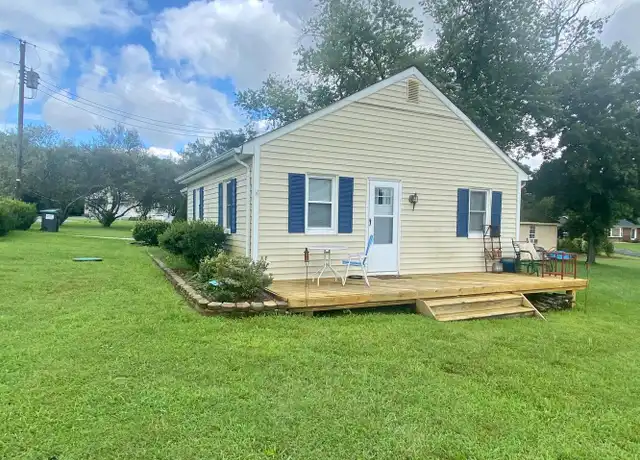 Property at 45 Hayward Ln, Fredericksburg, VA, 22405, 2 beds, 1 bath, [object Object]