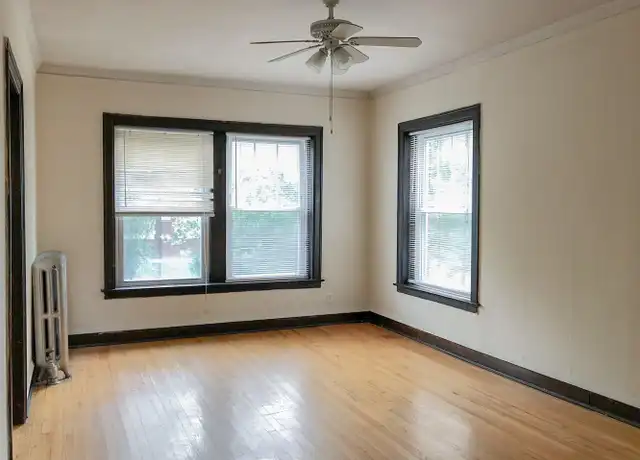 Property at 2010 W Foster Ave Unit 2A, Chicago, IL, 60625, 1 bed, 1 bath, [object Object]