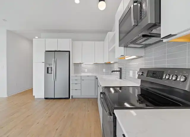 Property at 100 W Mockingbird Ln #209, Austin, TX, 78745, 2 beds, 2 baths, [object Object]