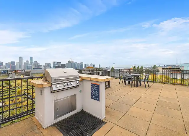 Property at Patent 523 - 523 Broadway E, Seattle, WA, 98102, 2 beds, 2 baths, [object Object]