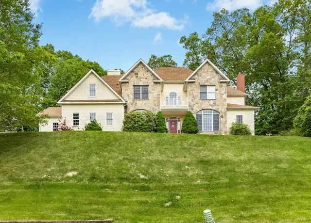 Property at 2 Arrowhead Ln, Westborough, MA, 01581, 4 beds, 3.5 baths, [object Object]