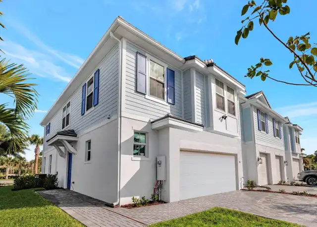 Property at 215 Preserve Trl S, Stuart, FL, 34994, 3 beds, 2.5 baths, [object Object]