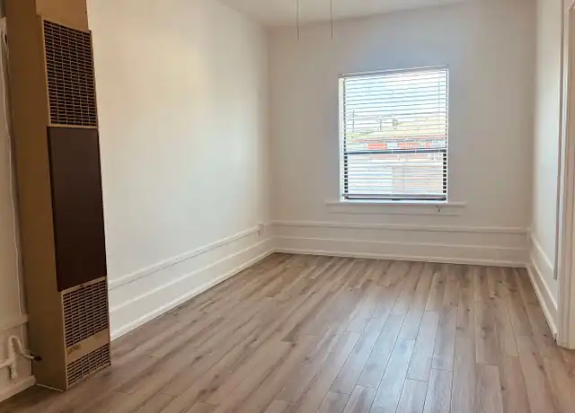 Property at 3701 SE Hawthorne Blvd Unit 224, Portland, OR, 97214, 1 bed, 1 bath, [object Object]