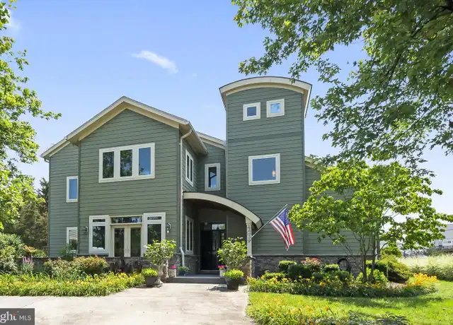 Property at 9211 Ox Rd, Lorton, VA, 22079, 4 beds, 4.5 baths, [object Object]