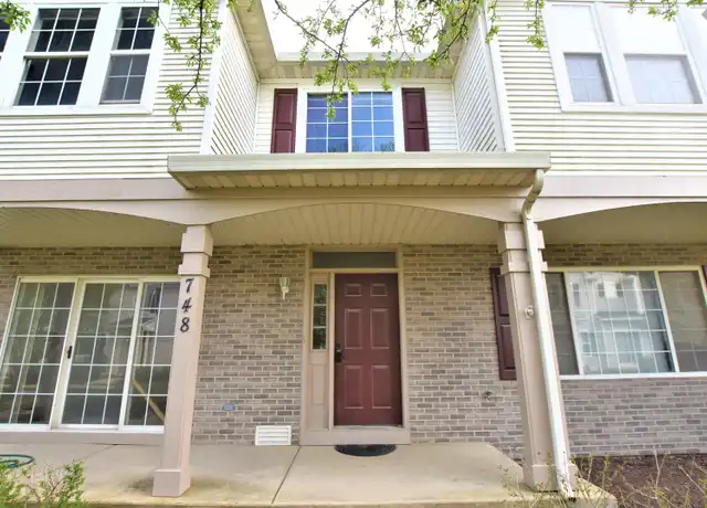 Property at 748 County Line Rd #748, Aurora, IL, 60502, 2 beds, 1.5 baths, [object Object]