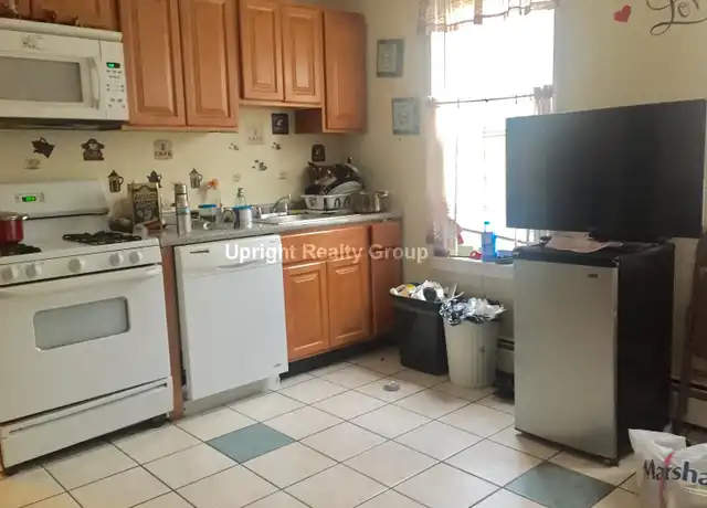 Property at 12 Walnut Pl Unit 3, Revere, MA, 02151, 2 beds, 1 bath, [object Object]