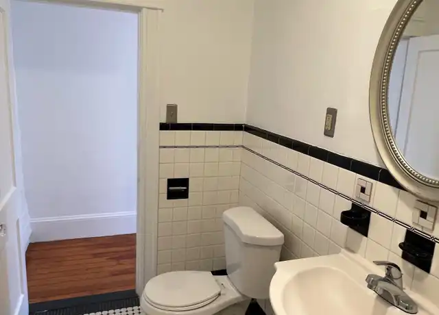 Property at 365 Dulude Ave, Woonsocket, RI, 02895, 1 bed, 1 bath, [object Object]