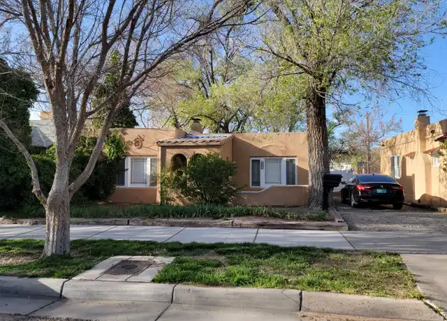 Property at 2005 Silver Ave SE, Albuquerque, NM, 87106, 2 beds, 1 bath, [object Object]
