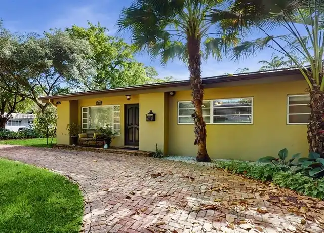 Property at 2920 Columbus Blvd, Coral Gables, FL, 33134, 6 beds, 5 baths, [object Object]