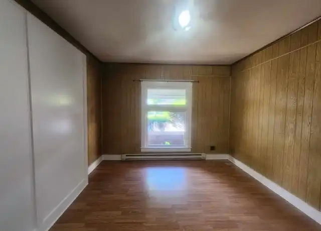 Property at 316 Richmond Ave, Richmond, IN, 47374, 1 bed, 1 bath, [object Object]