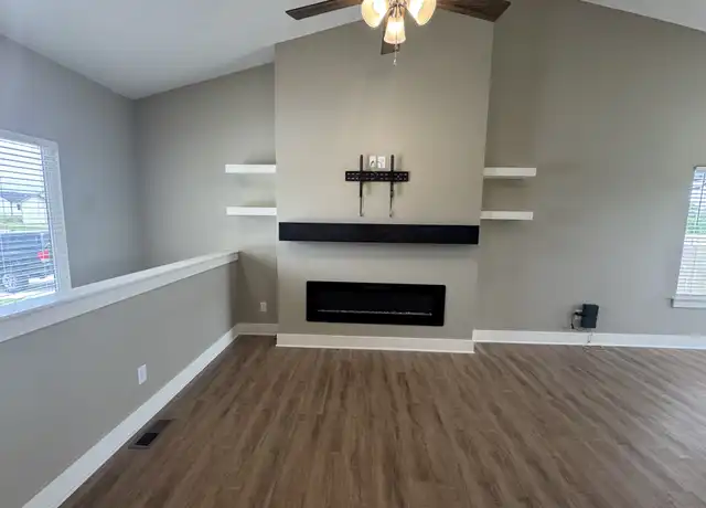 Property at 8771 E Summerside Pl, Bel Aire, KS, 67226, 5 beds, 3 baths, [object Object]