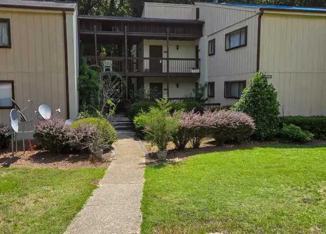 Property at 5052 Flint Ridge Pl, Raleigh, NC, 27609, 2 beds, 1 bath, [object Object]