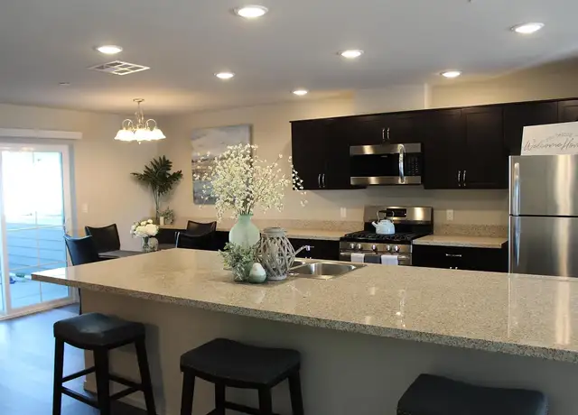 Photo of 540 Park Ave, Clovis, CA 93611