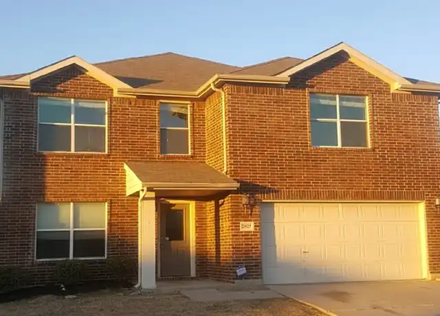 Property at 2025 Laughlin Rd, Fort Worth, TX, 76177, 5 beds, 3 baths, [object Object]