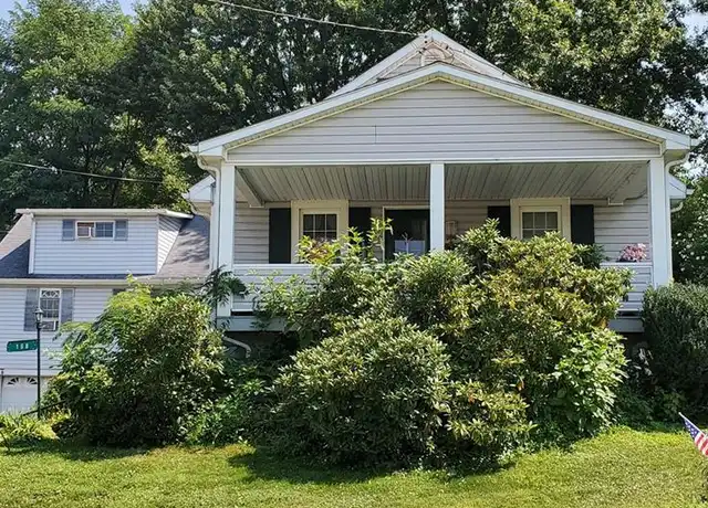 Property at 168 Michigan Ave, New Kensington, PA, 15068, 3 beds, 1 bath, [object Object]