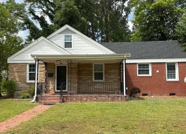 Property at 1307 E Ash St, Goldsboro, NC, 27530, 5 beds, 2 baths, [object Object]