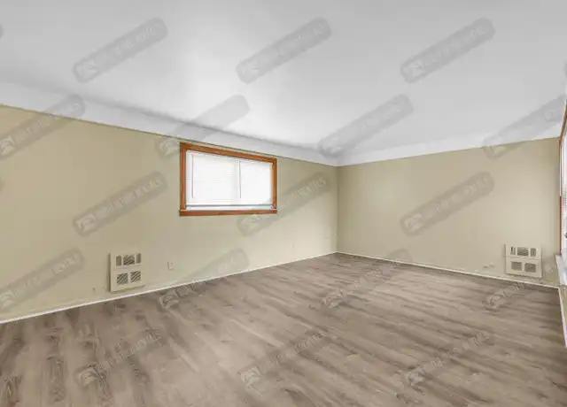 Property at 16705 Greenfield Rd Unit 6, Detroit, MI, 48235, 2 beds, 1 bath, [object Object]