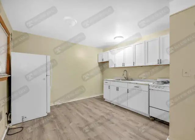Property at 16705 Greenfield Rd Unit 6, Detroit, MI, 48235, 2 beds, 1 bath, [object Object]