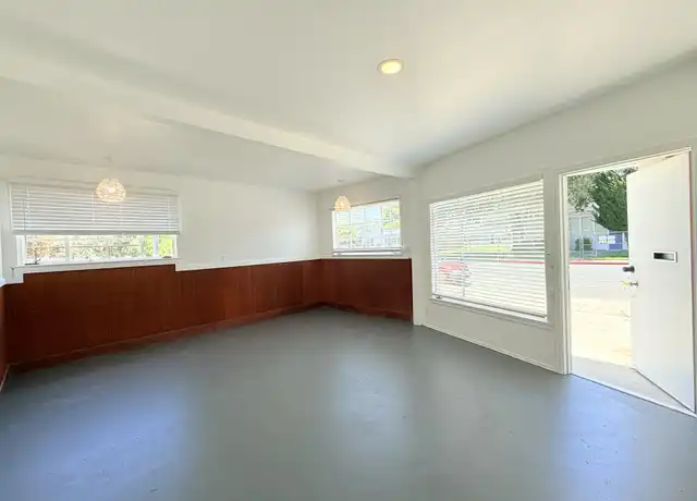 Property at 619 W Cypress Ave Unit C, Lompoc, CA, 93436, 0 beds, 1 bath, [object Object]