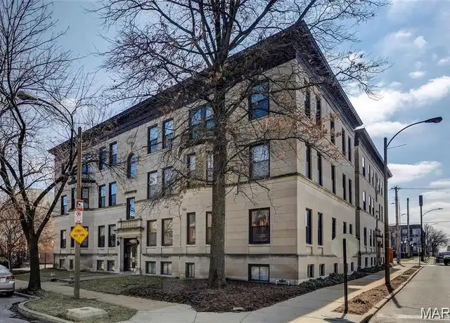 Property at 4256 Maryland Ave, Saint Louis, MO, 63108, 3 beds, 2 baths, [object Object]