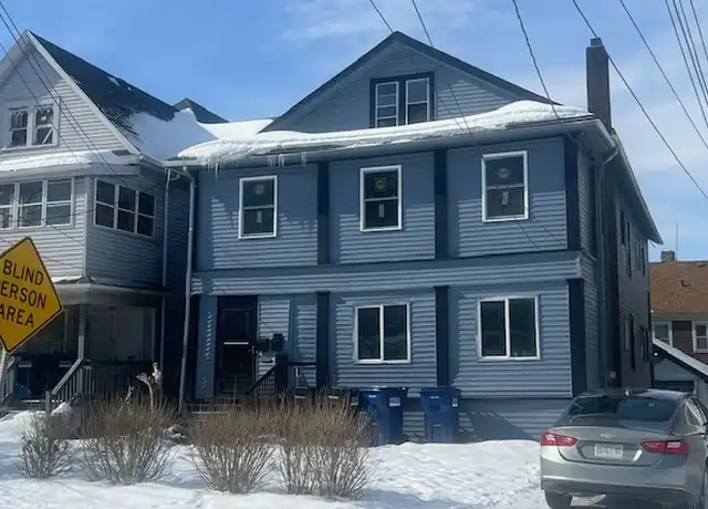 Property at 304 Maple St Unit STREET1, Syracuse, NY, 13210, 5 beds, 2 baths, [object Object]