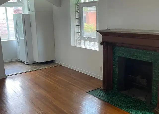 Property at 229 S Fairmount St, Pittsburgh, PA, 15206, 2 beds, 1 bath, [object Object]