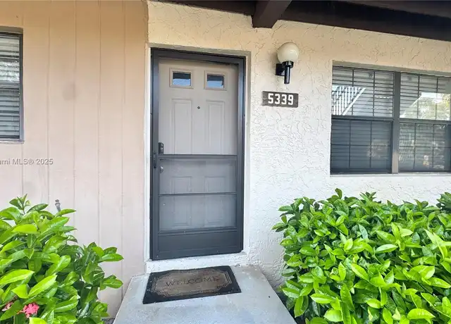 Property at 5339 Treetops Dr Unit T105, Naples, FL, 34113, 2 beds, 2 baths, [object Object]