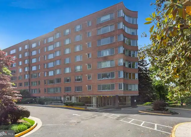 Property at 4200 Cathedral Ave NW #1112, Washington, DC, 20016, 2 beds, 2 baths, [object Object]